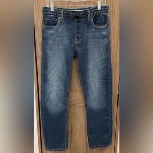 Levis Pull On Athletic Womens Elastic Waist Jeans Size 16 Reg